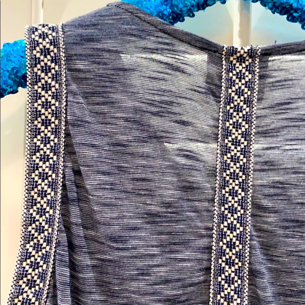 W5 🇺🇸 MADE IN USA! Navy/White Top Border detail